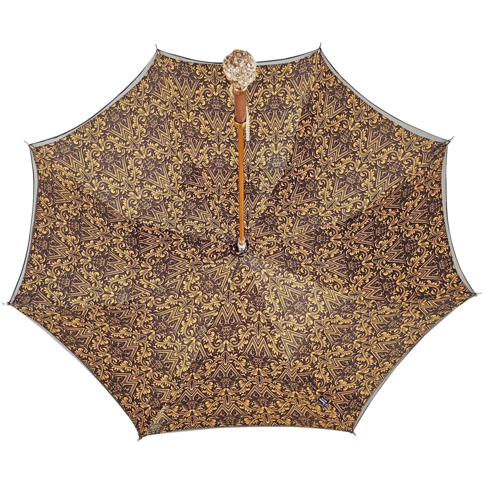 Elegant men's umbrella from Ilmarchesato's Lion Collection with a 24K gold-plated handle, featuring intricate lion design.