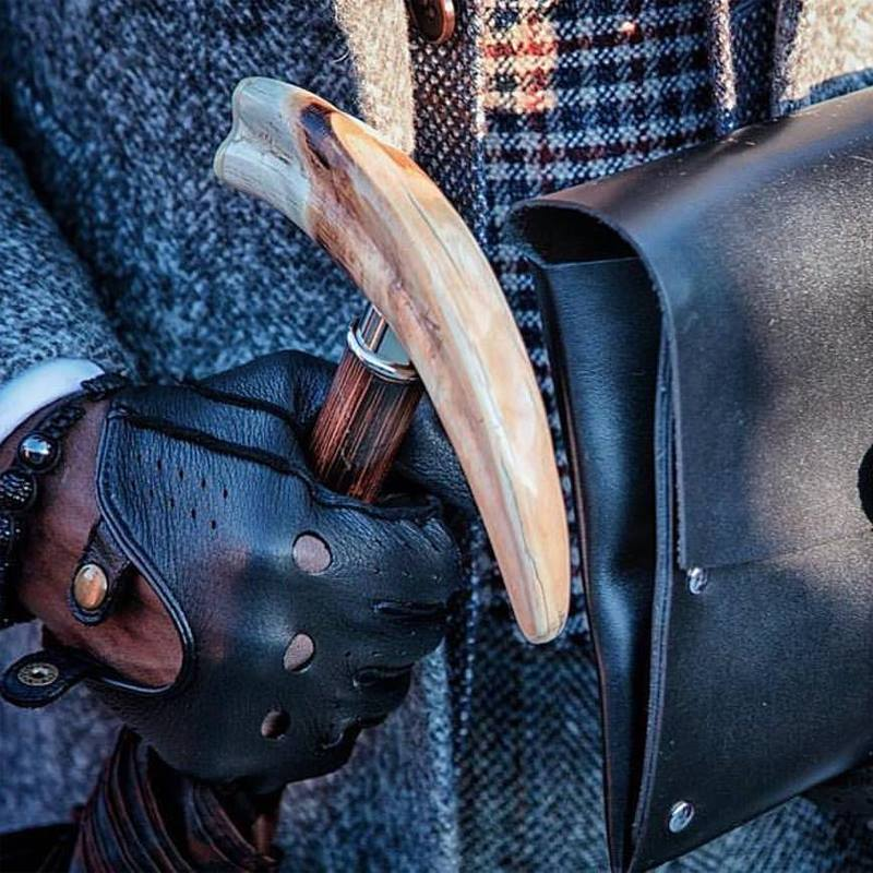 Luxury Walking Cane – Handmade Congo Wood Shaft with Warthog Horn Handle & Rubber Tip