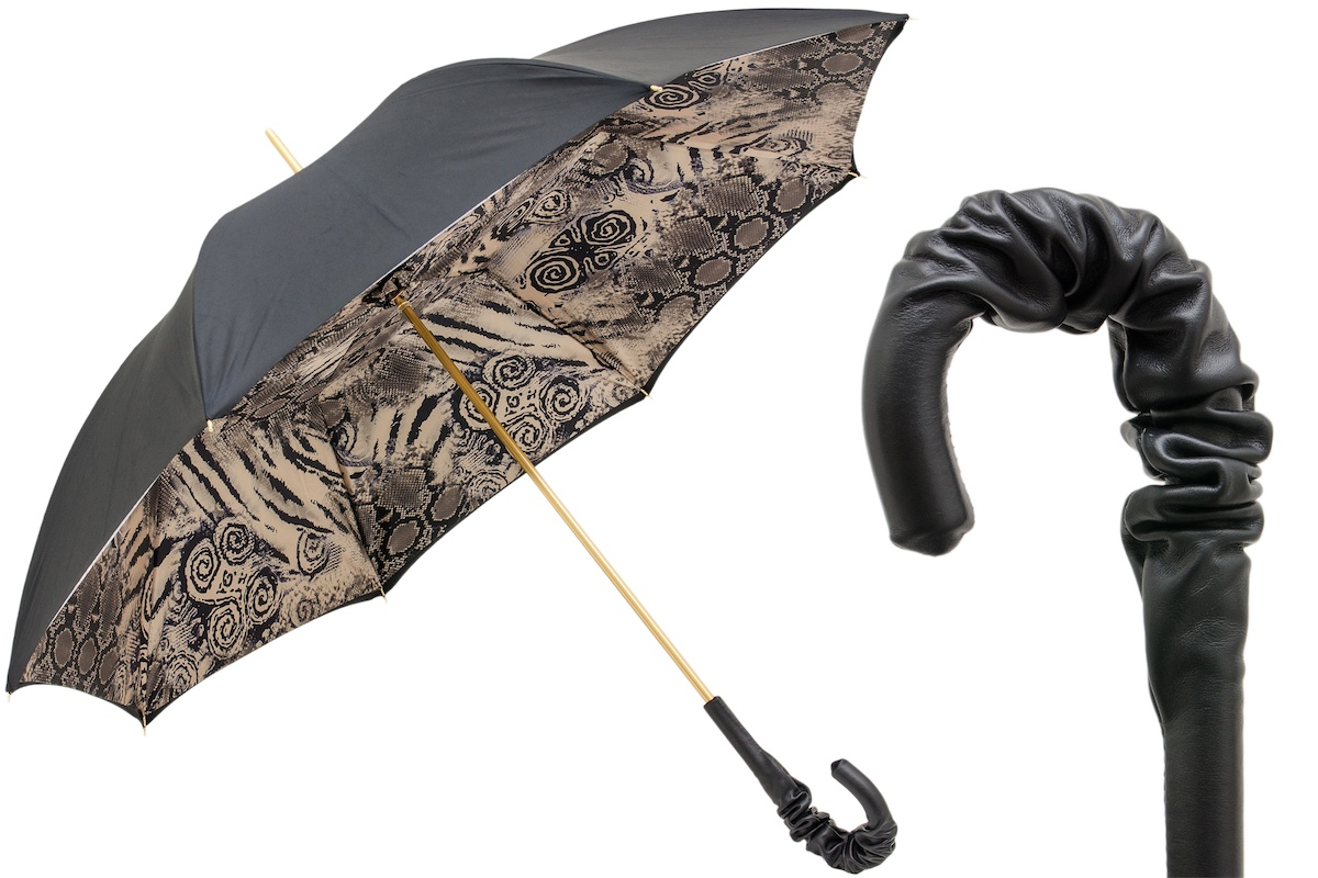 Snake Print Umbrella – Manual Opening, Ruched Leather Handle, Durable Polyester Canopy