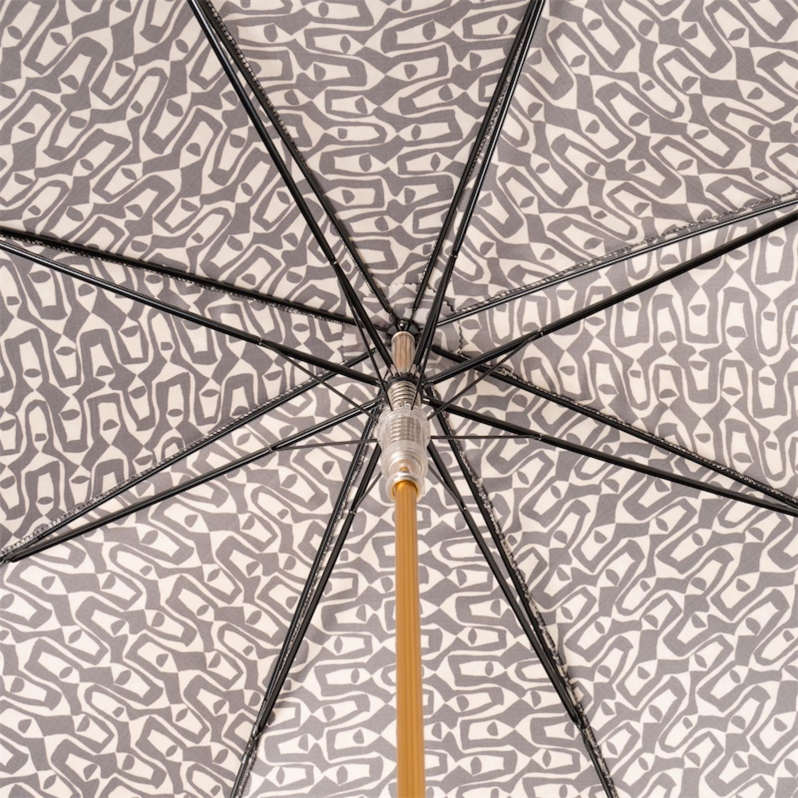 Pasotti acetate handle rain umbrella with automatic opening and Italian mosaic design, featuring a stylish handmade mosaic pattern.