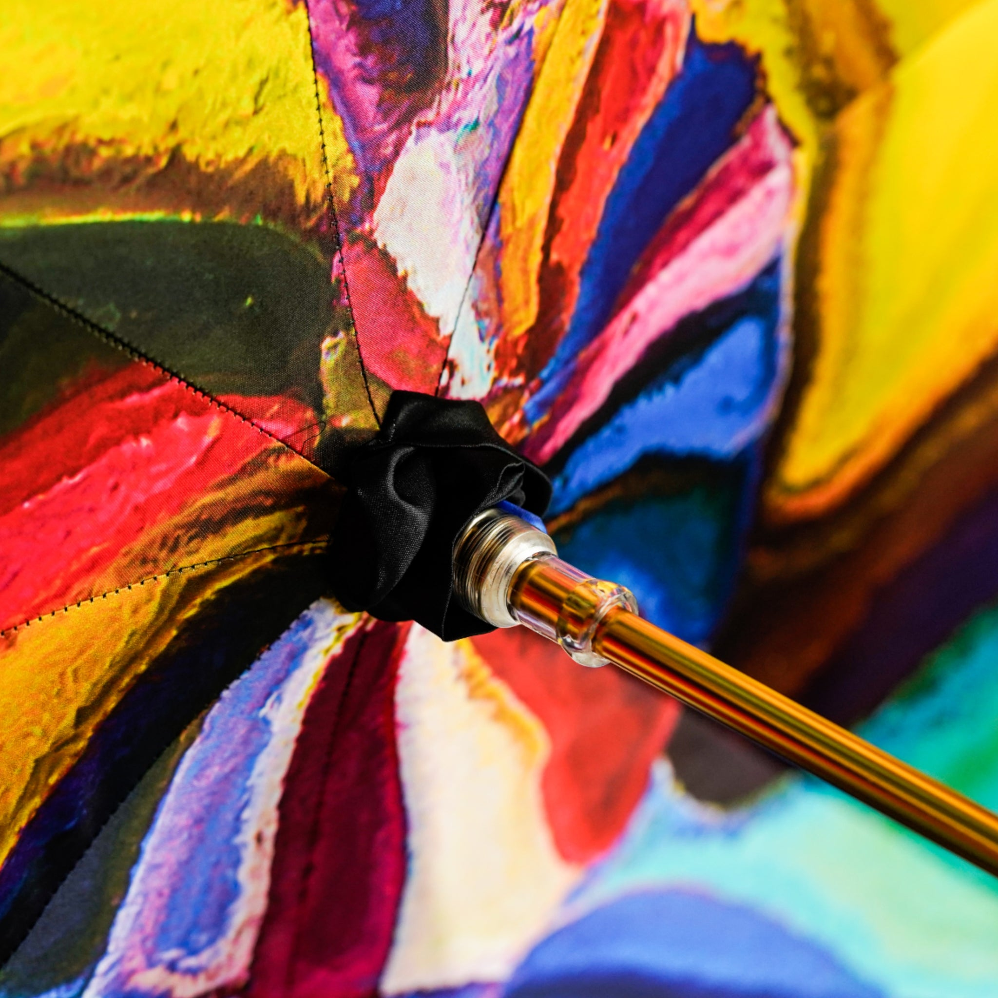 Gold Plated Umbrella – Handcrafted Italian Luxury Rain Umbrella with Crystal Handle