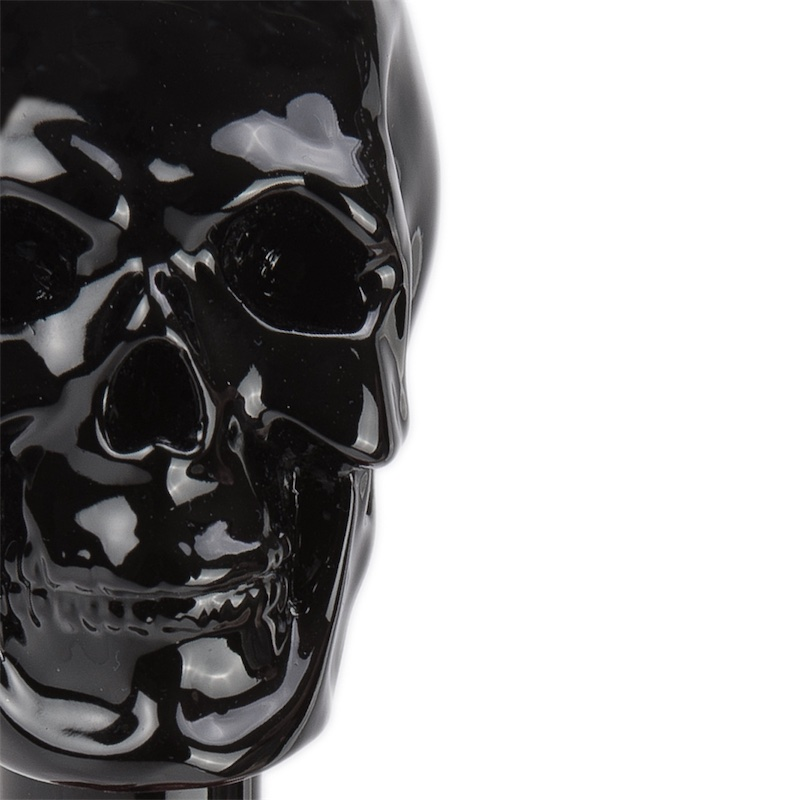 Black Skull Shoehorn – Handmade Luxury Long Handled Shoe Horn With Wood Shaft