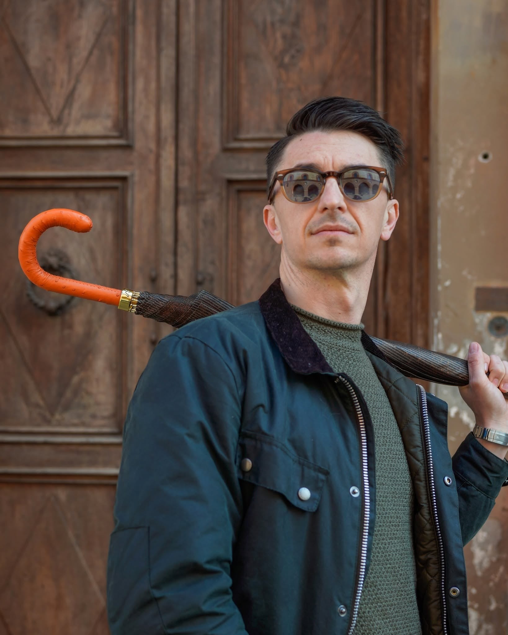 Men's Ostrish Leather Umbrella by Ilmarchesato with fibercarbon horse design, automatic opening and durable construction.