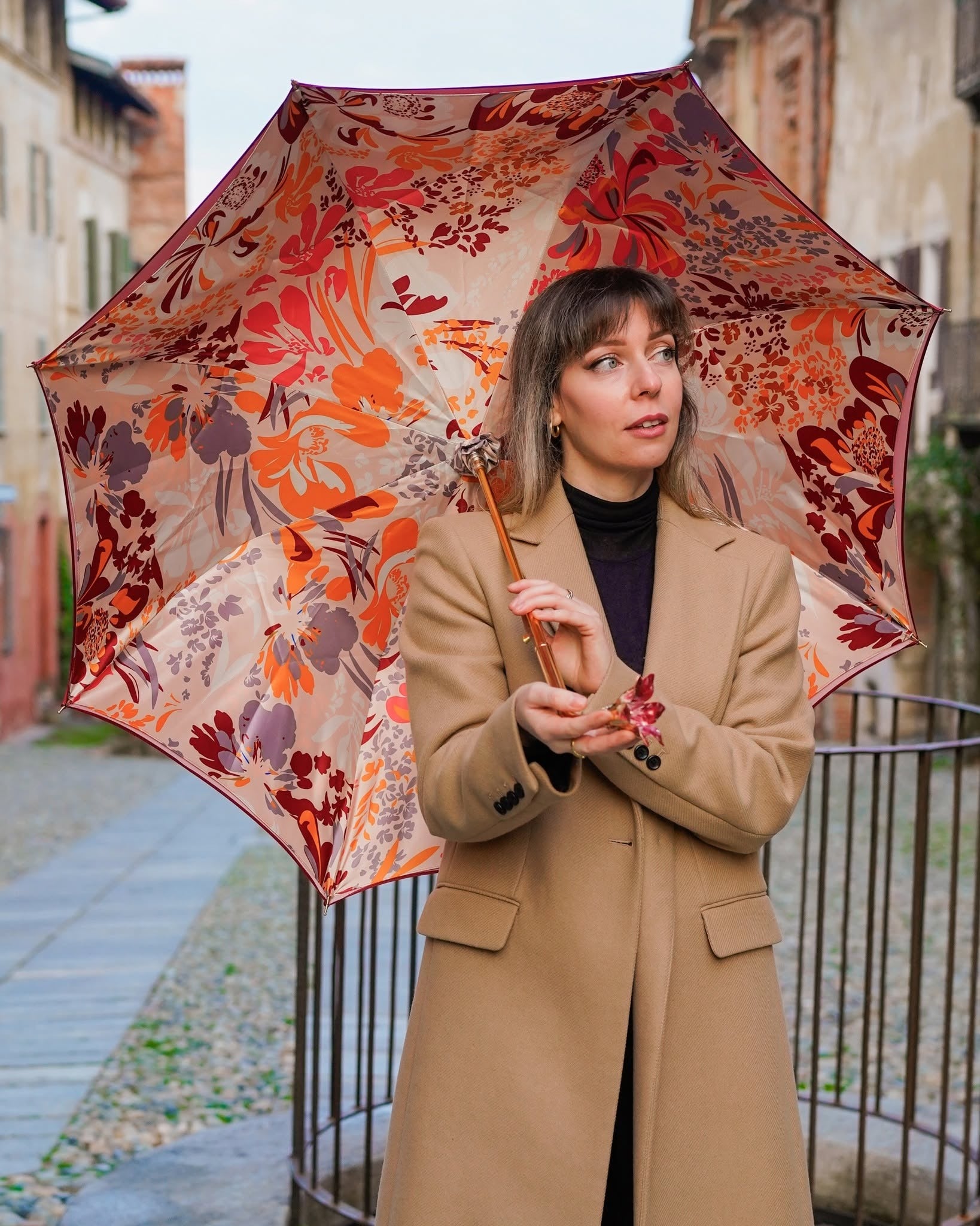 Hand-painted floral luxury rain umbrella with satin canopy and 24K gold handle by Ilmarchesato, Italian handmade umbrella.