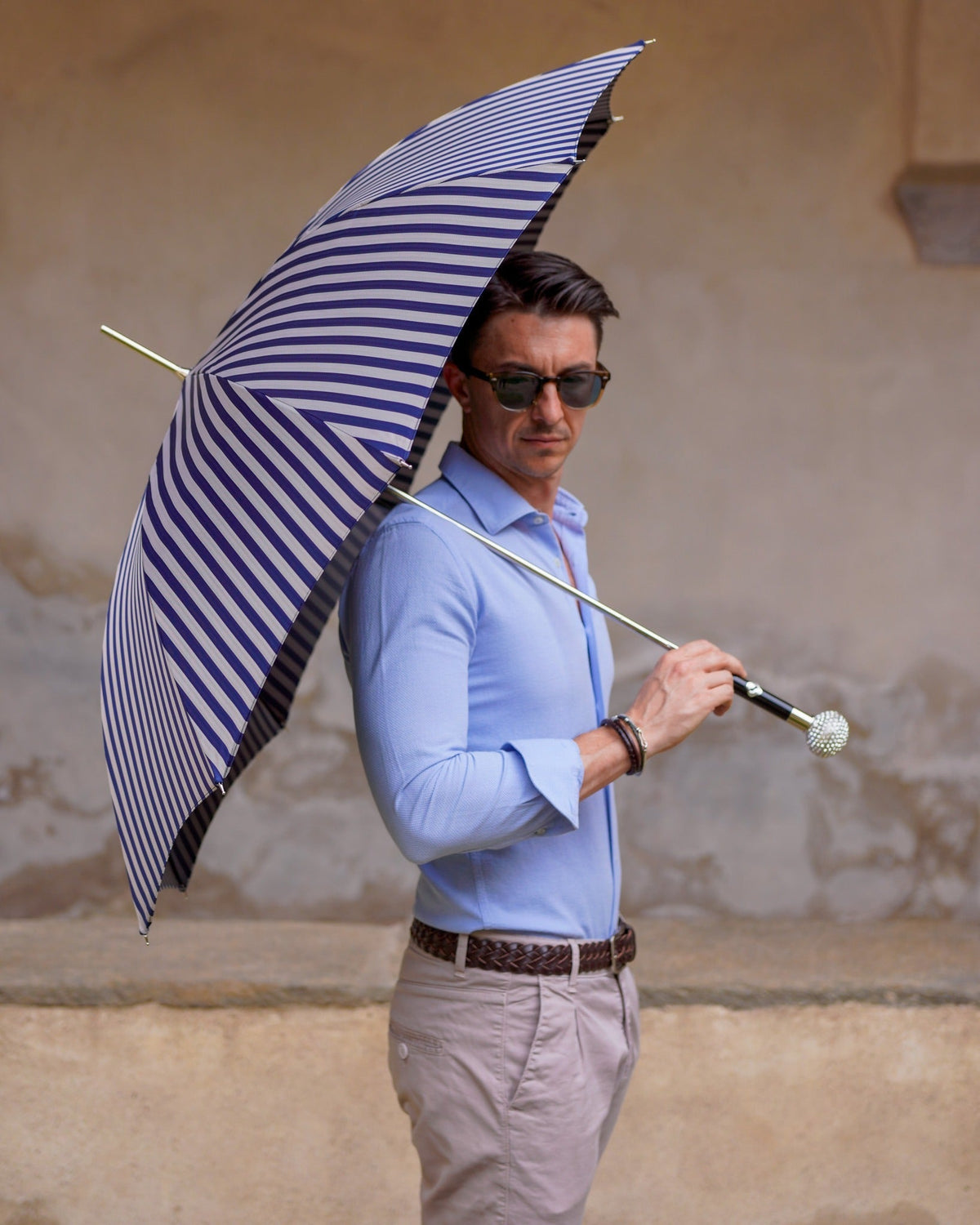 Parasol, Sunshade, or Luxury Umbrella? The Three Words the Industry Uses Wrong
