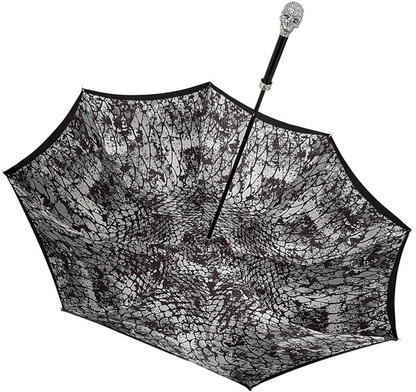 Lux Silver Ilmarchesato skull umbrella with double cloth canopy, showcasing elegant design and sturdy construction.