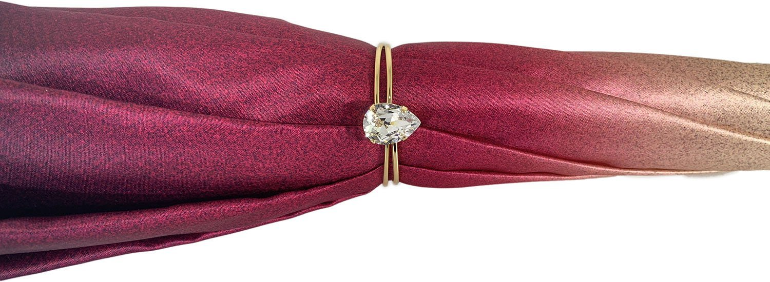 Luxury Peacock Umbrella – Italian Crafted Satin Canopy, Swarovski Crystal Handle