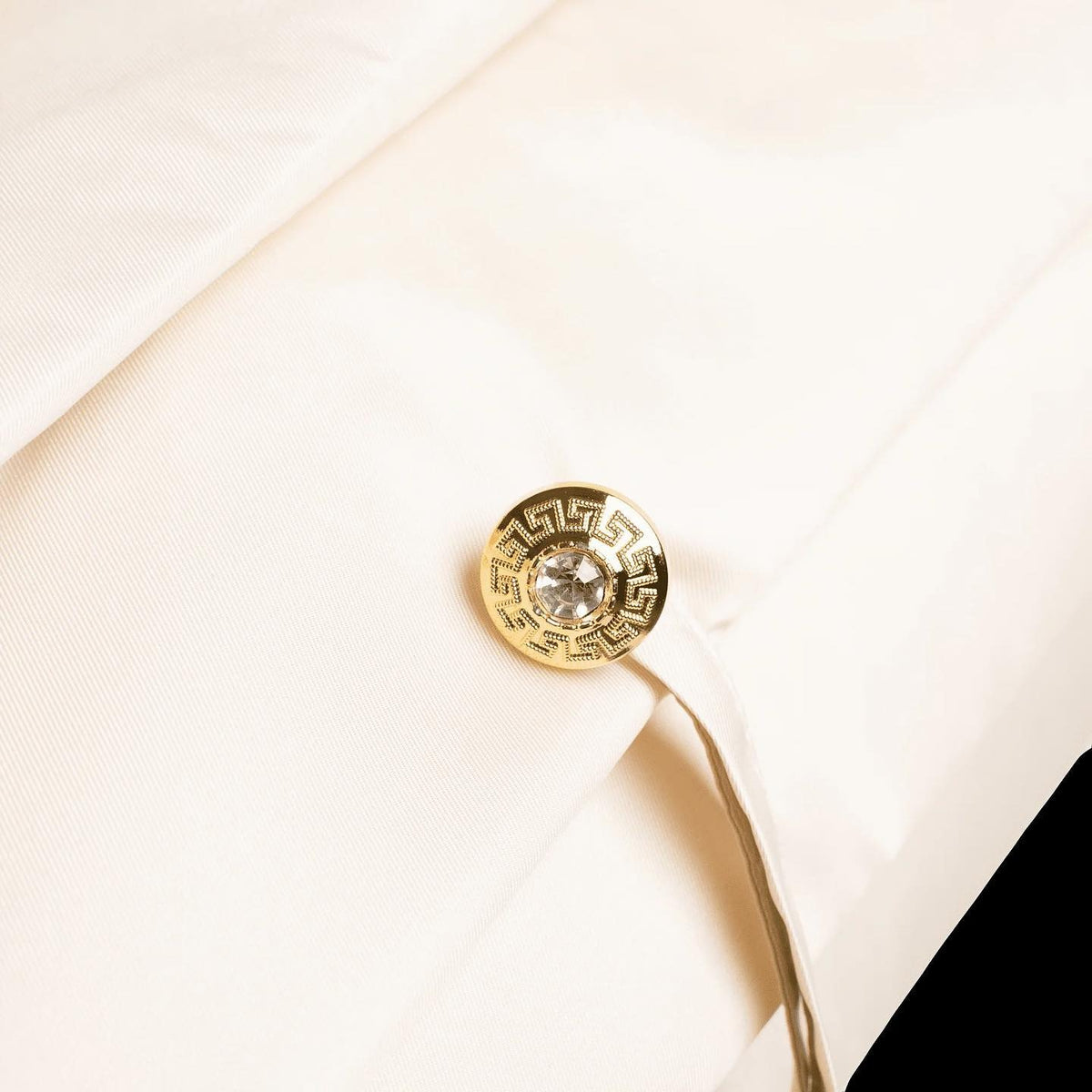 Elegant white bridal ceremony umbrella with embroidered lace fabric