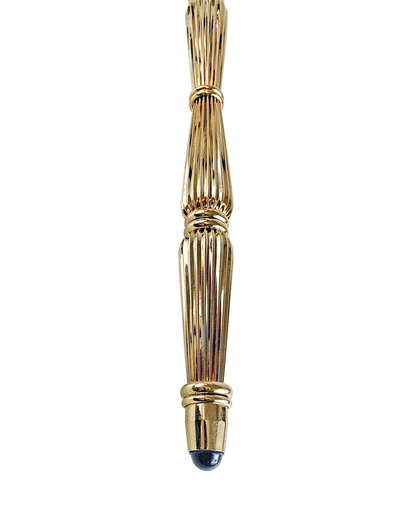 Handmade luxury gold walking cane by Ilmarchesato with an elegant finish, showcasing a stylish and sophisticated walking aid.