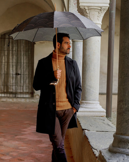 Men's Chic Noble Hound umbrella by Ilmarchesato with gold-plated greyhound handle, stylish and decorated for elegant protection