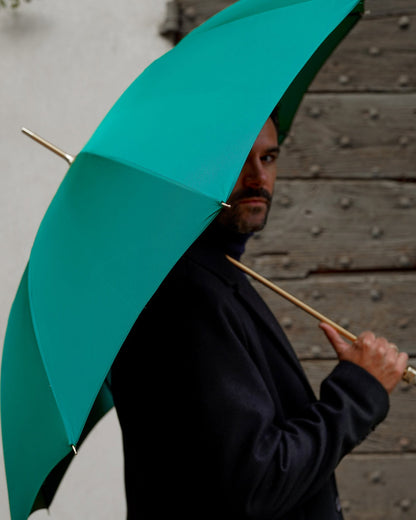 Men's green luxury automatic umbrella with 24K gold sword handle, stylish rain protection by Ilmarchesato.